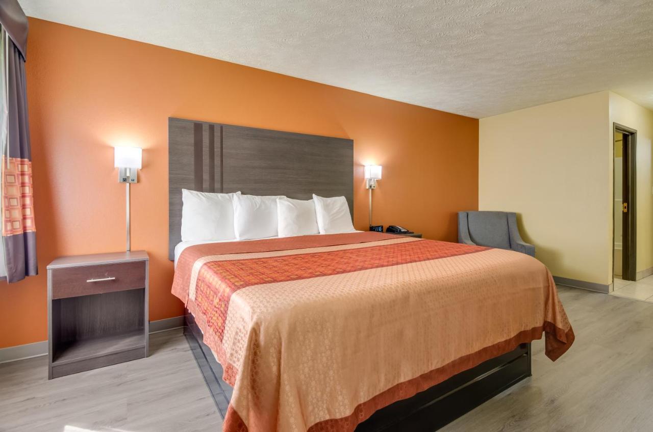 Americas Best Value Inn & Suites Independence Va Exterior photo